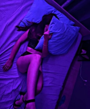 💋 Я живу в Москве, и мои уютные апартаменты станут идеальным местом нашей встречи. В моих объятиях ты найдешь настоящую страсть и нежность, я умею слушать и удовлетворять твои самые сокровенные желания. Мои услуги - это целый спектр наслаждений, от классического секса до эротического массажа и ролевых игр. 🌹 У меня есть множество положительных отзывов, подтверждающих мою незабываемость и профессионализм. Тебя ждет море удовольствия и настоящих эмоций. 🌊 Фото, конечно же, настоящие и соответствуют действительности. Так что не медли, и дай себе возможность окунуться в мир наслаждения рядом со мной! 🌟😘 Татьяна