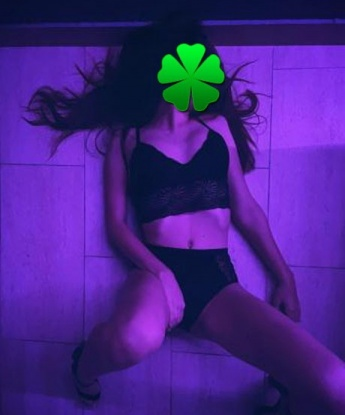 💋 Я живу в Москве, и мои уютные апартаменты станут идеальным местом нашей встречи. В моих объятиях ты найдешь настоящую страсть и нежность, я умею слушать и удовлетворять твои самые сокровенные желания. Мои услуги - это целый спектр наслаждений, от классического секса до эротического массажа и ролевых игр. 🌹 У меня есть множество положительных отзывов, подтверждающих мою незабываемость и профессионализм. Тебя ждет море удовольствия и настоящих эмоций. 🌊 Фото, конечно же, настоящие и соответствуют действительности. Так что не медли, и дай себе возможность окунуться в мир наслаждения рядом со мной! 🌟😘 Татьяна